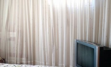 EXCELENTE DEPTO DE 3 AMB AMPLIO Y LUMINOSO A METROS DE CENTRO COMERCIAL.