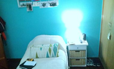 EXCELENTE DEPTO DE 3 AMB AMPLIO Y LUMINOSO A METROS DE CENTRO COMERCIAL.