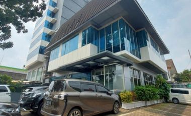 GEDUNG KANTOR STRATEGIS at WOLTER MONGINSIDI, KEBAYORAN BARU