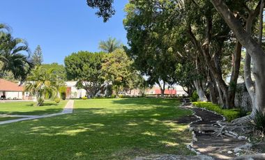 A un paso del Lago de Tequesquitengo
