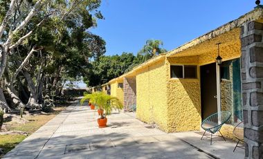 A un paso del Lago de Tequesquitengo