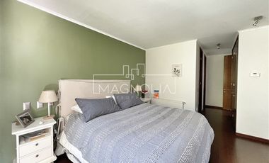 4 DORM + SERVICIO - CONDOMINIO - EXCELENTE OPORTUNIDAD