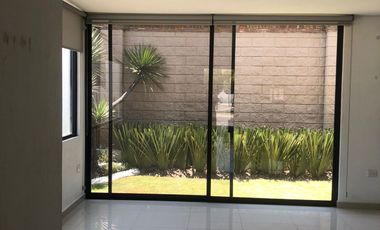 HERMOSA CASA EN  RENTA EN PUEBLA  LOMAS DE ANGELOPOLIS