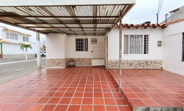 casa en venta en villa antigua. Cod V32084