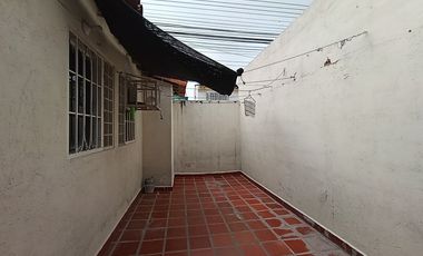 casa en venta en villa antigua. Cod V32084