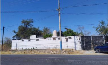 Terreno en el Circuito del Lago de Tequesquitengo