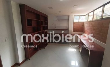 apartamento en arriendo en las vegas. Cod A66215