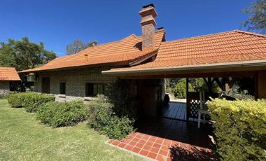 Country Chumamaya casa Edelweiss, 173 m2 cub s/lote 1949 m2