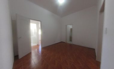 VENTA OPORTUNIDAD DEPARTAMENTO EN CENTRO DE HURLINGHAM
