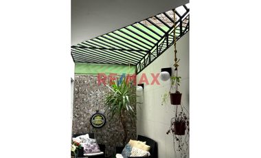 Venta Departamento En Barranco De 89.03 Mts - 1Er. Piso -
