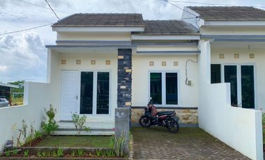 RUMAH TERMURAH LOKASI STRATEGIS DEKAT KAMPUS UNY GUNUNGKIDUL