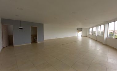 local en arriendo en poblado campestre. Cod A118580
