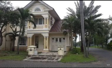 DiJual/ Disewakan Rumah Pakuwon Indah di Surabaya Barat