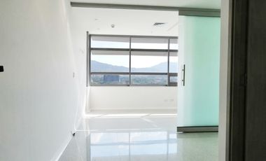 PR 14802 Consultorio en arriendo en Patio Bonito, El Poblado