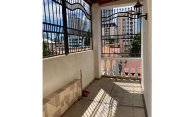 VENTA DE EDIFICIO EN SAN FRANCISCO 2 APARTAMENTOS Y 3 OFICINAS
