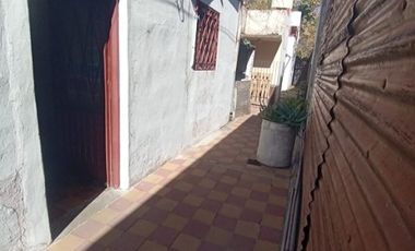 Casa para 2 Familias en venta en Villa Dominico