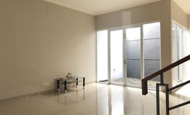 Rumah Minimalis Setra Sari dekat Setra Sari Mall, Pasteur