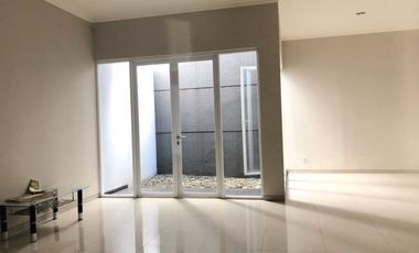 Rumah Minimalis Setra Sari dekat Setra Sari Mall, Pasteur