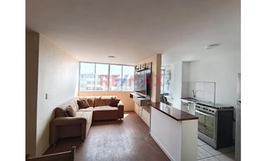 Alquilo Departamento Condominio Los Laureles. Comas