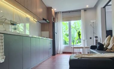 Freehold - a house with Stunning Rice Field and River View, Bali