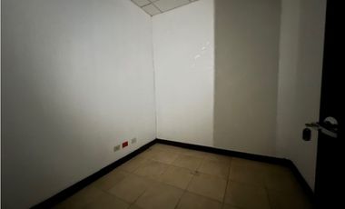 Local Comercial en Pb - Alquiler - Excelente Ubicacion Costa del Este