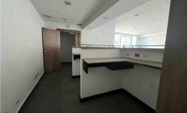 Local Comercial en Pb - Alquiler - Excelente Ubicacion Costa del Este