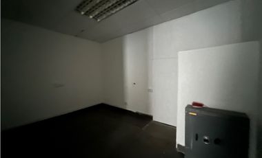 Local Comercial en Pb - Alquiler - Excelente Ubicacion Costa del Este