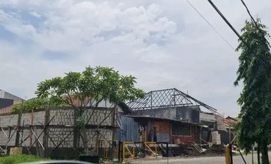Bangunan Hitung Tanah Gayungsari Surabaya Dijual