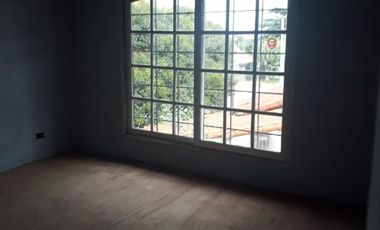 Casa en venta en Ezpeleta Este