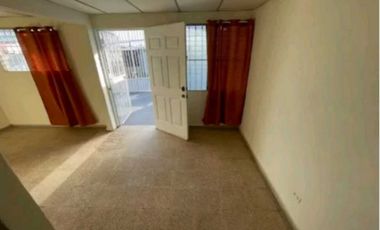 Se vende linda casa en la Urb Don Bosco