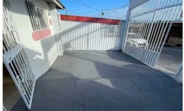 Se vende linda casa en la Urb Don Bosco