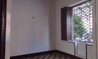 casa en arriendo en manrique central 1. Cod A215536