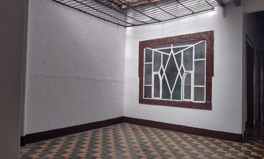 casa en arriendo en manrique central 1. Cod A215536