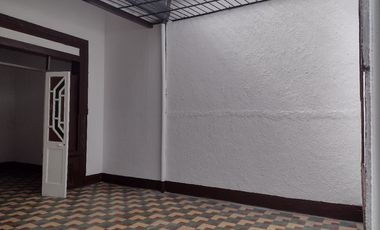 casa en arriendo en manrique central 1. Cod A215536