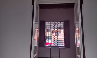 casa en arriendo en manrique central 1. Cod A215536