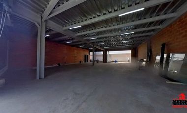 local en arriendo en la america. Cod A6042