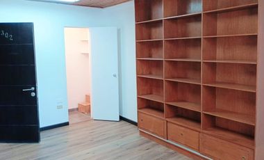 oficina en arriendo en la veracruz. Cod A6997201
