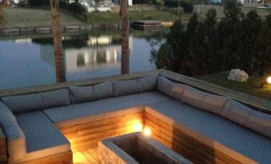 Impecable casa al Lago