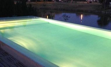 Impecable casa al Lago