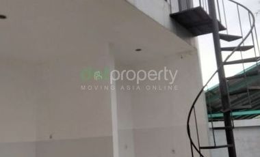 Rumah 2 Lantai Siap Huni Pinggir Jalan Babakan Madang