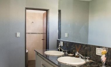 Casa en venta en Los Troncos