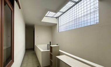 Rumah Di Cipete cocok Untuk Rumah Kos