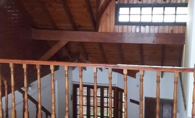 2 departamentos tipo duplex y  1 dto primer piso. Rentados ideal inversor   Financiacion consulte