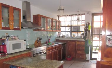 CASA EN VENTA EN ECHEGARAY