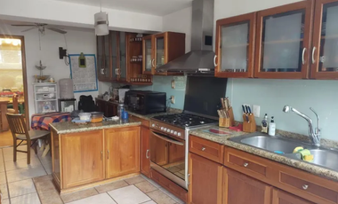 CASA EN VENTA EN ECHEGARAY