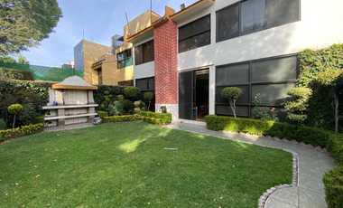 CASA EN VENTA EN ECHEGARAY