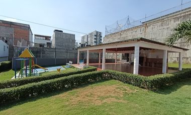 casa en arriendo en lomitas del trapiches. Cod A30271