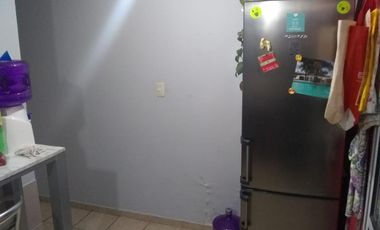 P-H EN DOS PLANTAS EN ESQUINA DE 3 AMBIENTES Y ENTRADA DE AUTO