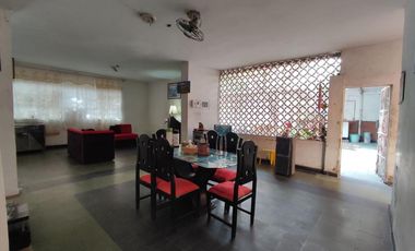casa en venta en barrio blanco. Cod V26823
