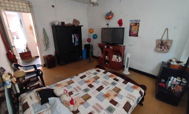casa en venta en barrio blanco. Cod V26823